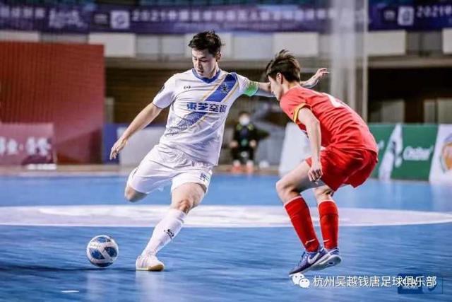 怀特三双绿军大胜活塞6连胜 骑士险胜步行者