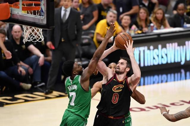 赵睿17+5齐麟22分新疆大胜浙江 总分1-0领先