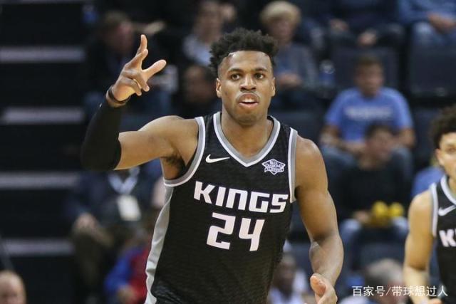 这优势太大了！利物浦英超12轮后领先曼城8分