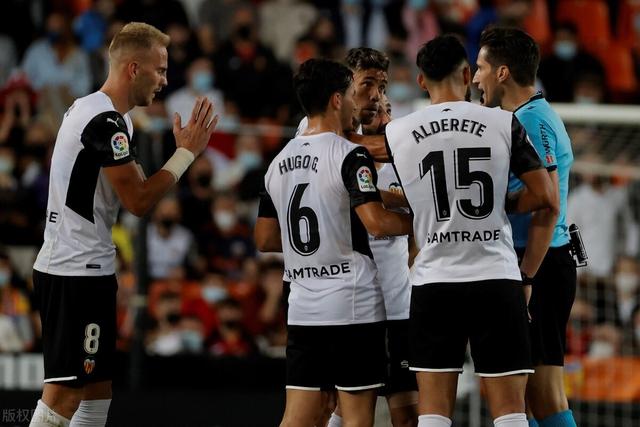 郭艾伦谈伤情:第一次拉伤没当回事 复出着急了